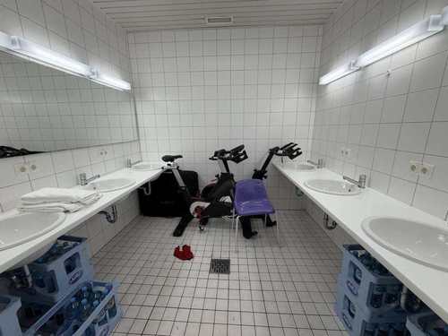 images/03.jpg